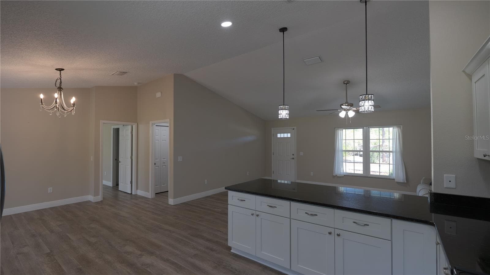 6374 RIO GRANDE DRIVE — photo 7 of 21