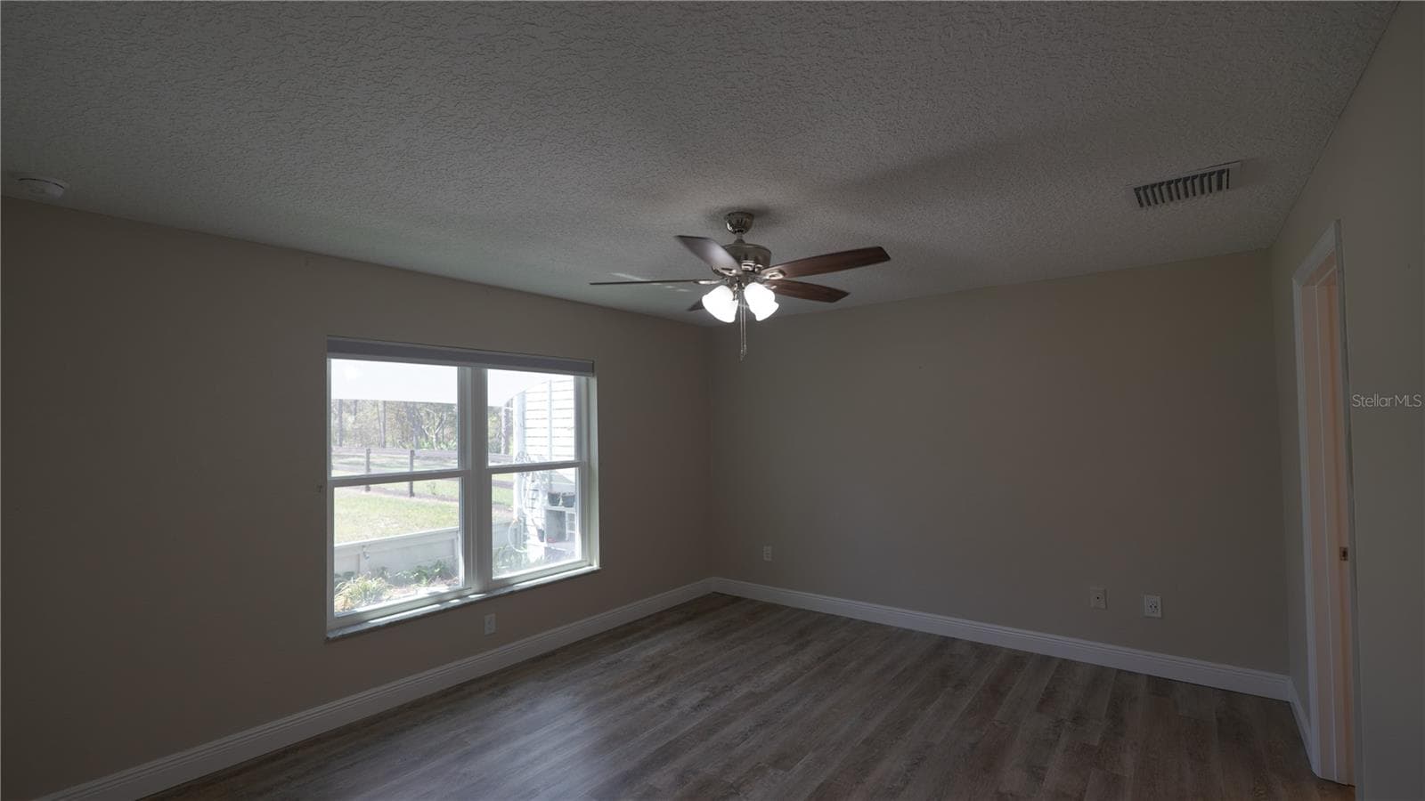 6374 RIO GRANDE DRIVE — photo 11 of 21