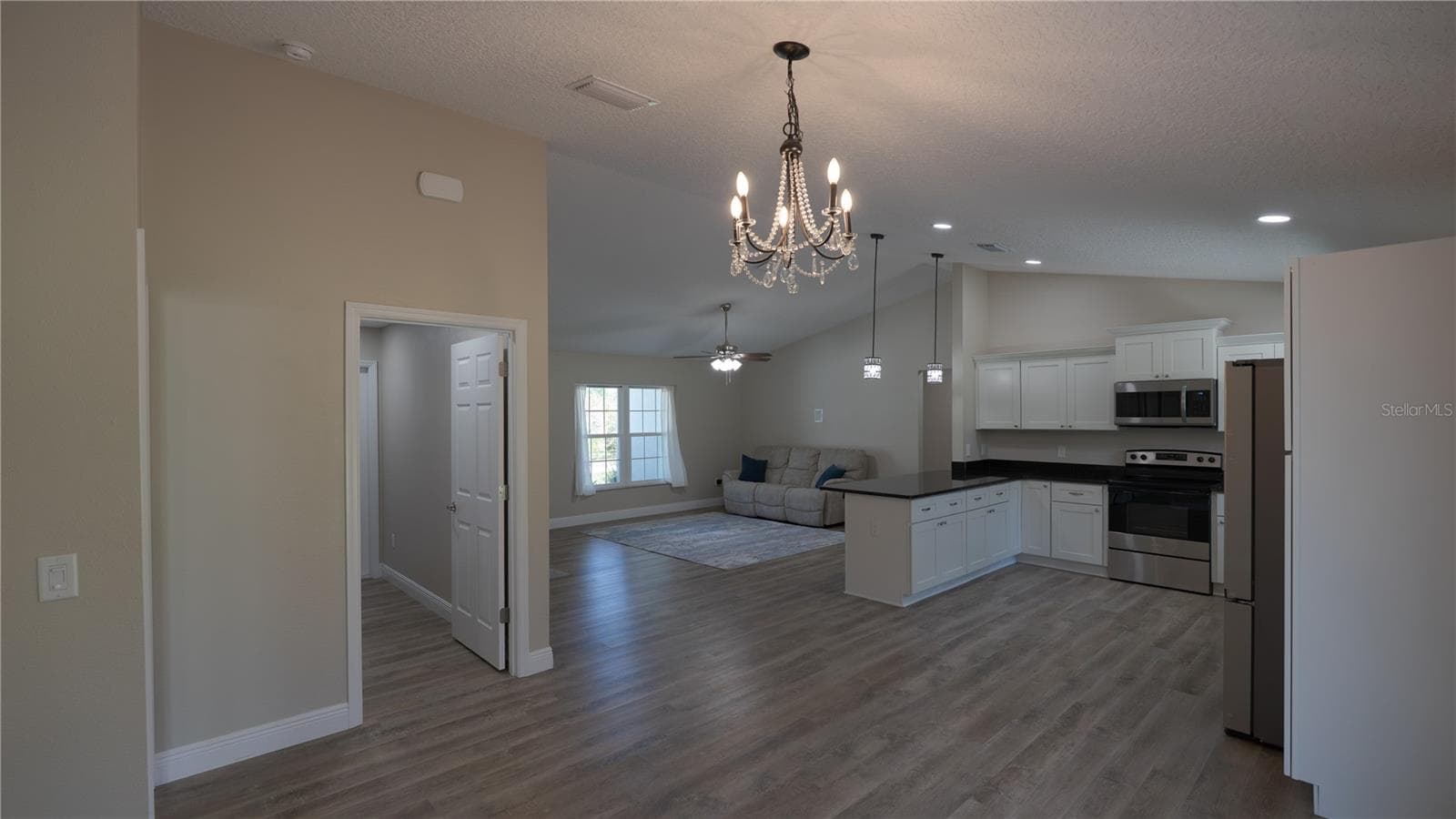 6374 RIO GRANDE DRIVE — photo 6 of 21