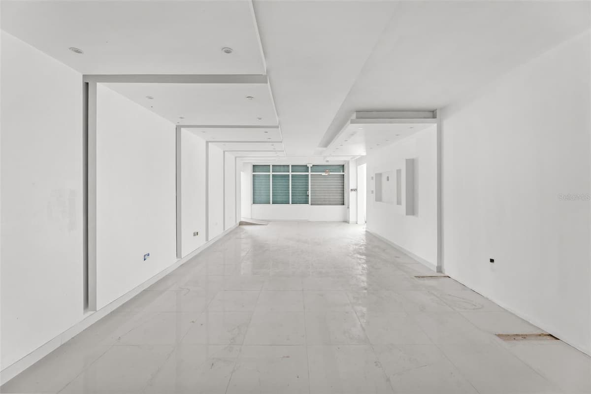 3RD STREET HERNAOS DAVILA — photo 14 of 34