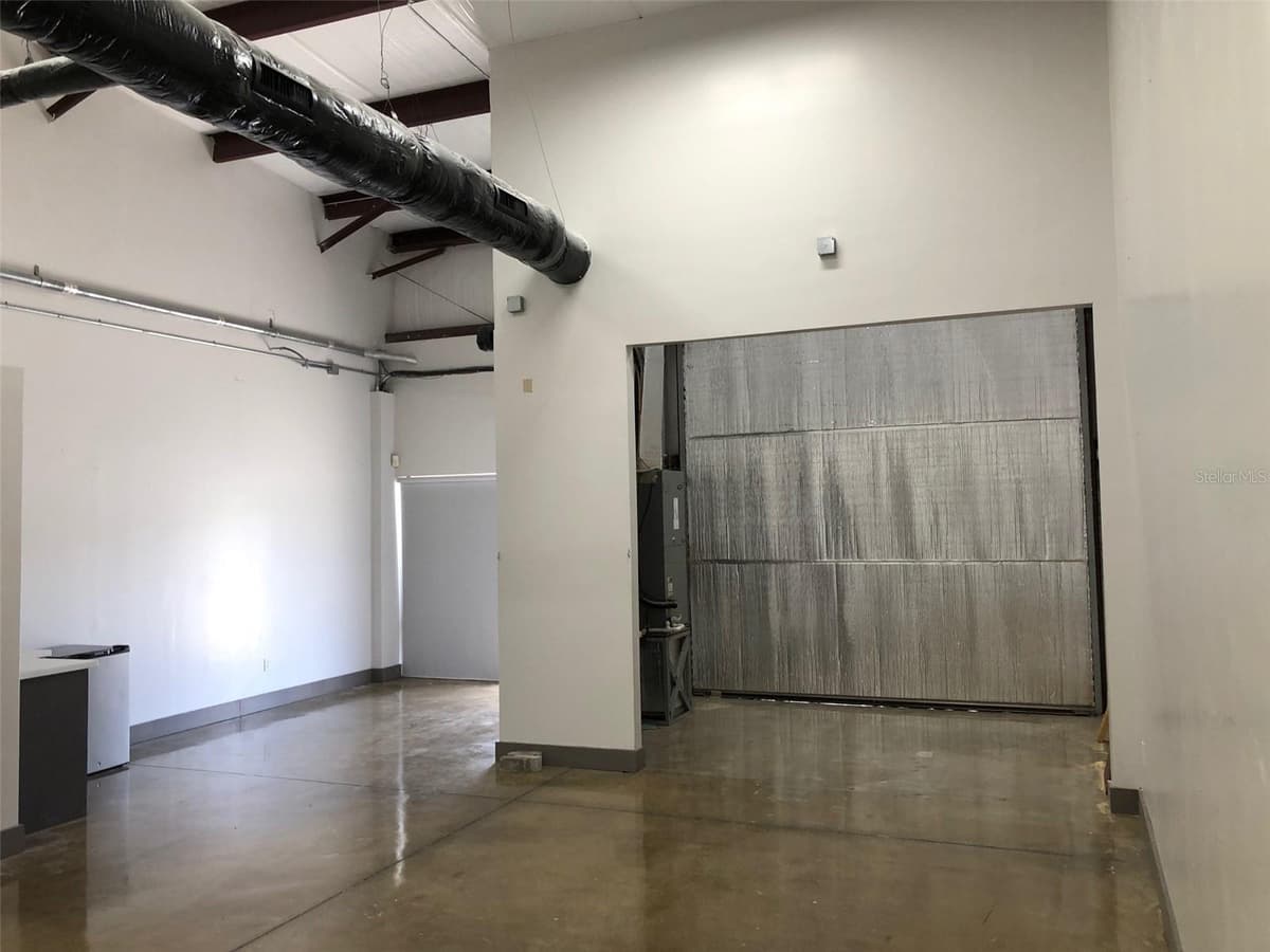 2323 STATE STREET — photo 11 of 13