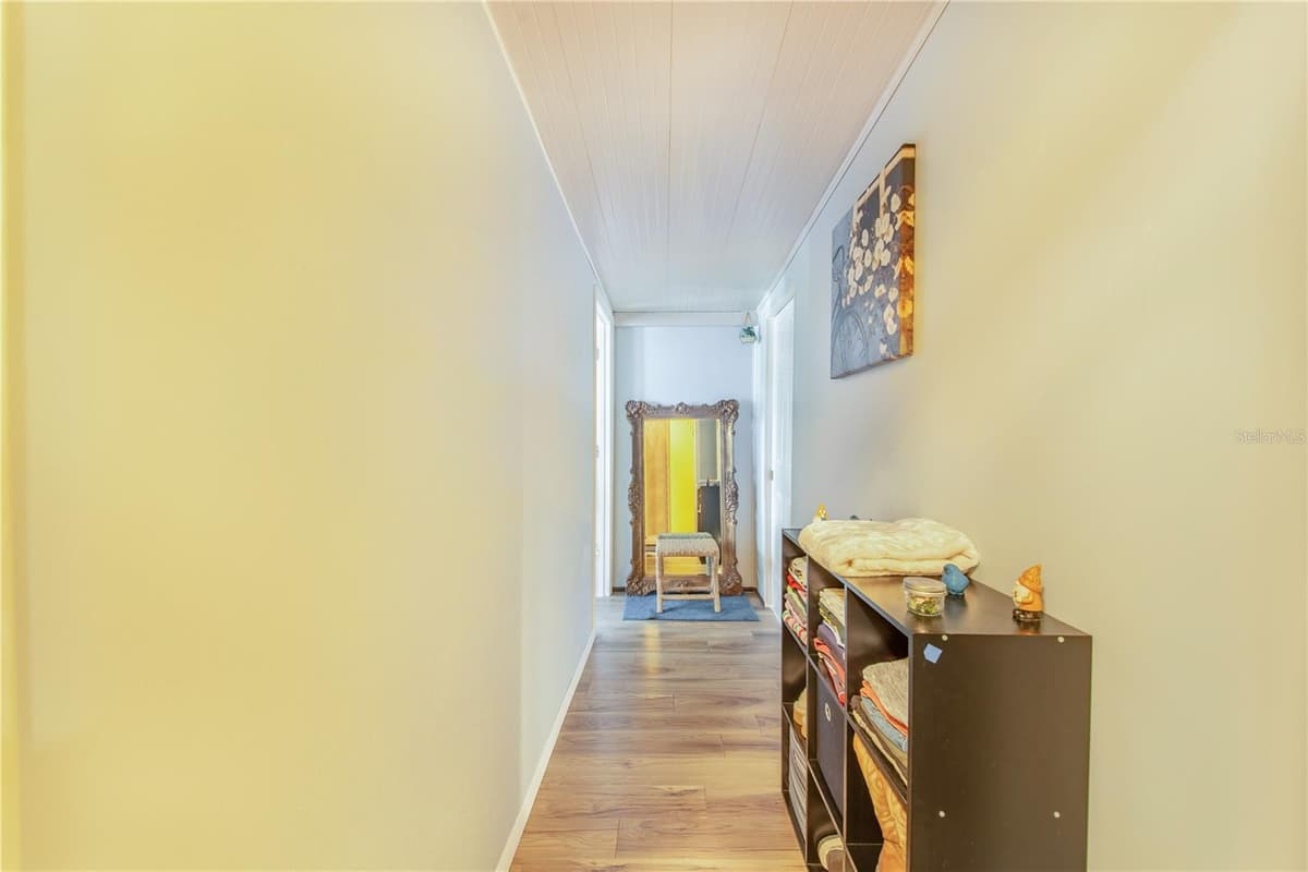 475 PINE LOOP — photo 15 of 42