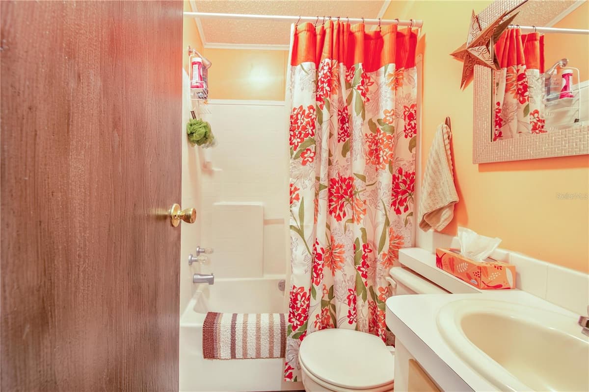 475 PINE LOOP — photo 12 of 42