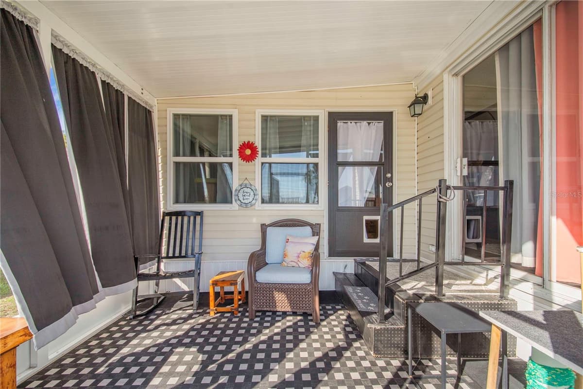 475 PINE LOOP — photo 21 of 42