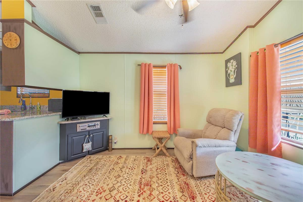 475 PINE LOOP — photo 20 of 42