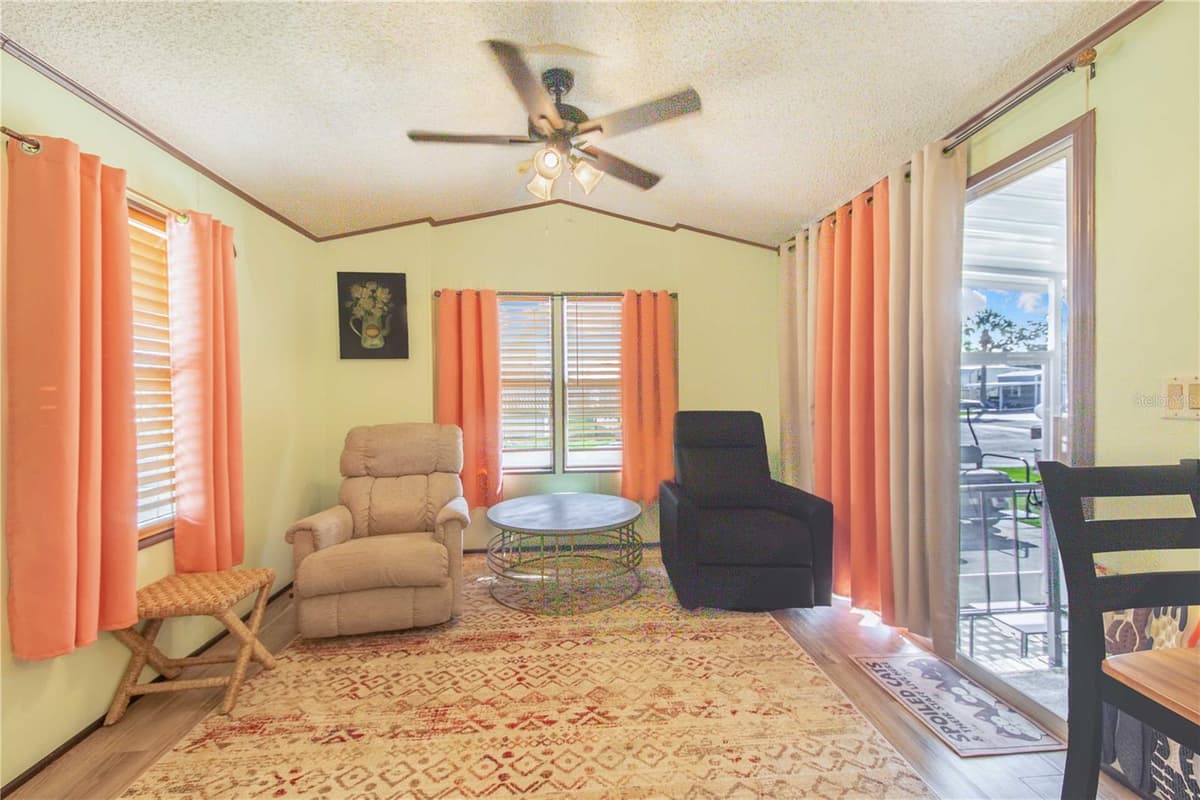 475 PINE LOOP — photo 19 of 42