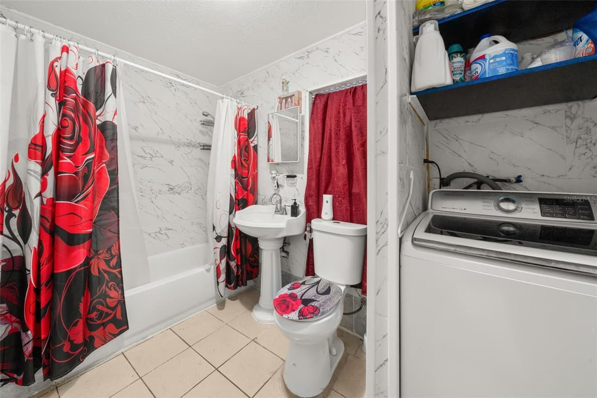113 ANDERSON STREET — photo 18 of 38