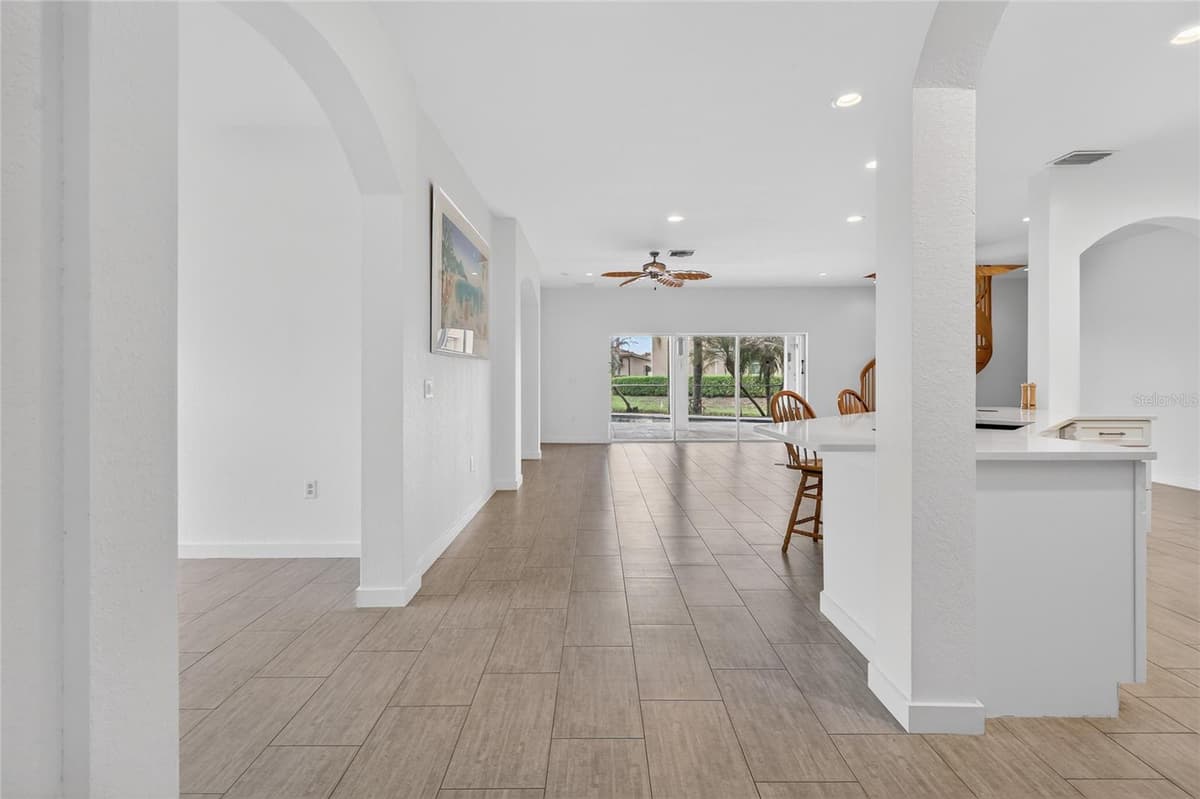 4120 LIMERICK DRIVE — photo 10 of 86