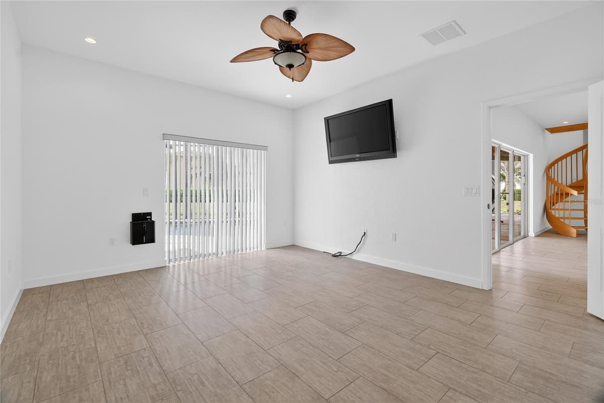 4120 LIMERICK DRIVE — photo 39 of 86