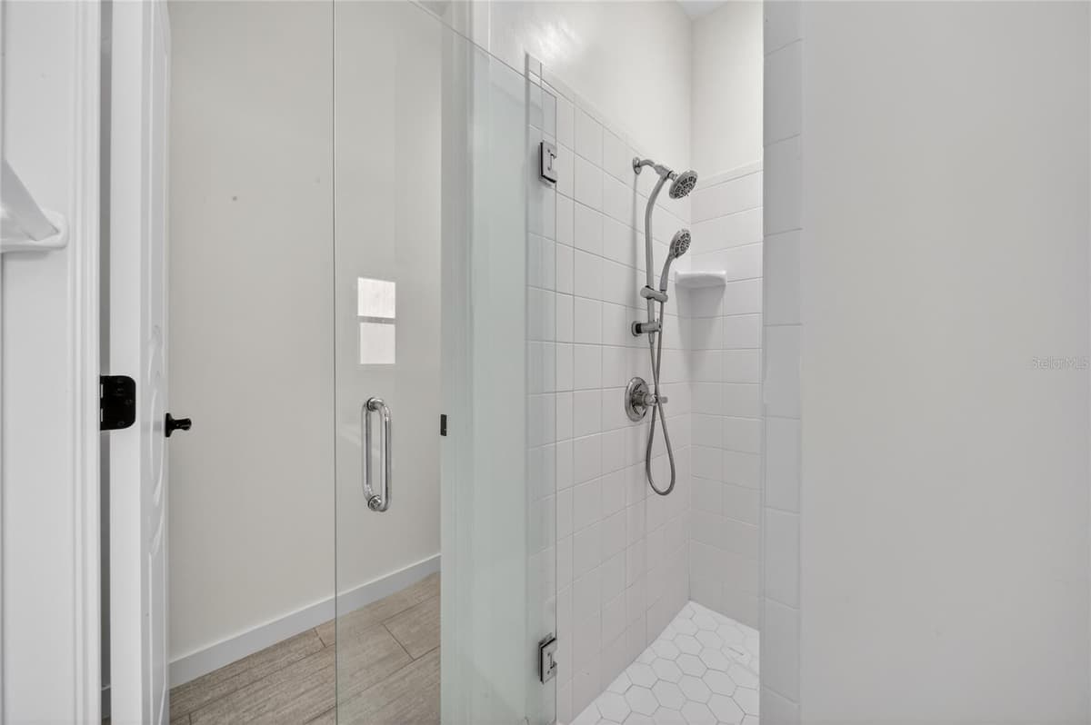 4120 LIMERICK DRIVE — photo 44 of 86