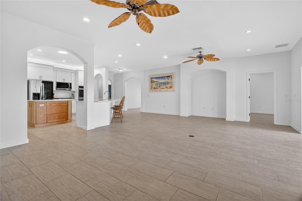 4120 LIMERICK DRIVE — photo 37 of 86