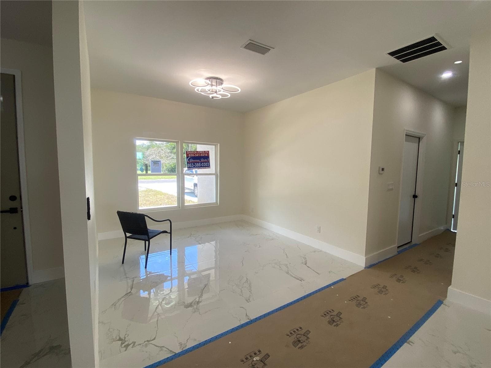 4507 FERRARI DRIVE — photo 13 of 35