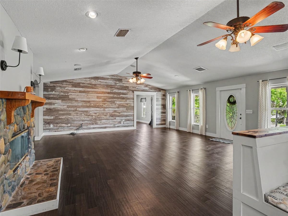 1740 BAYSHORE DRIVE — photo 15 of 65