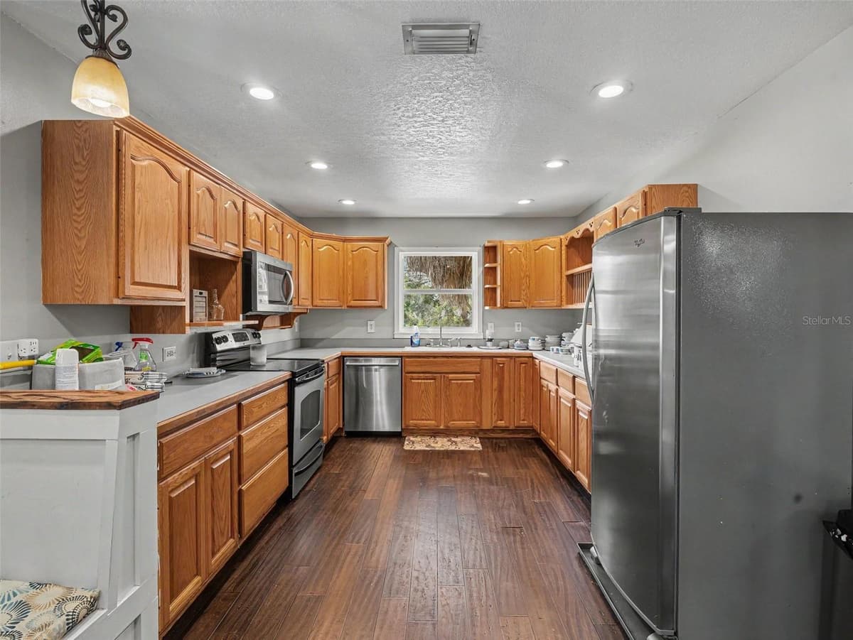 1740 BAYSHORE DRIVE — photo 20 of 65