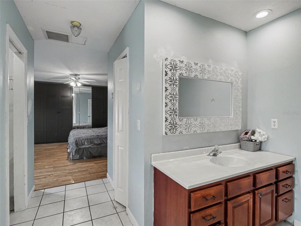 1740 BAYSHORE DRIVE — photo 32 of 65