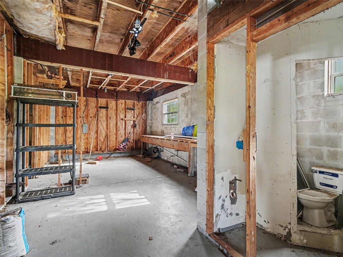 1740 BAYSHORE DRIVE — photo 39 of 65