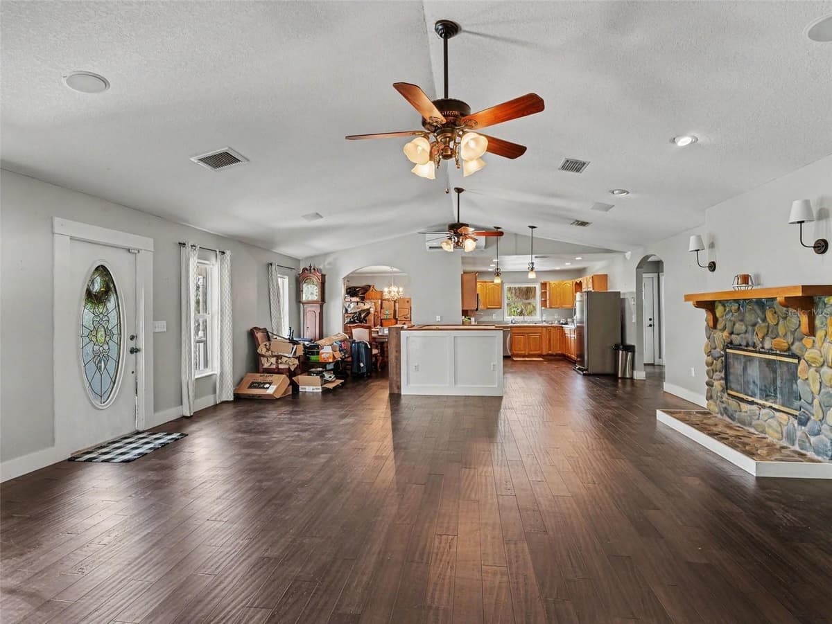 1740 BAYSHORE DRIVE — photo 10 of 65