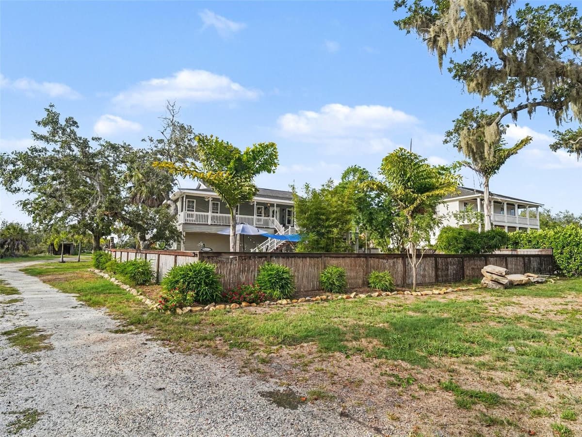 1740 BAYSHORE DRIVE — photo 2 of 65