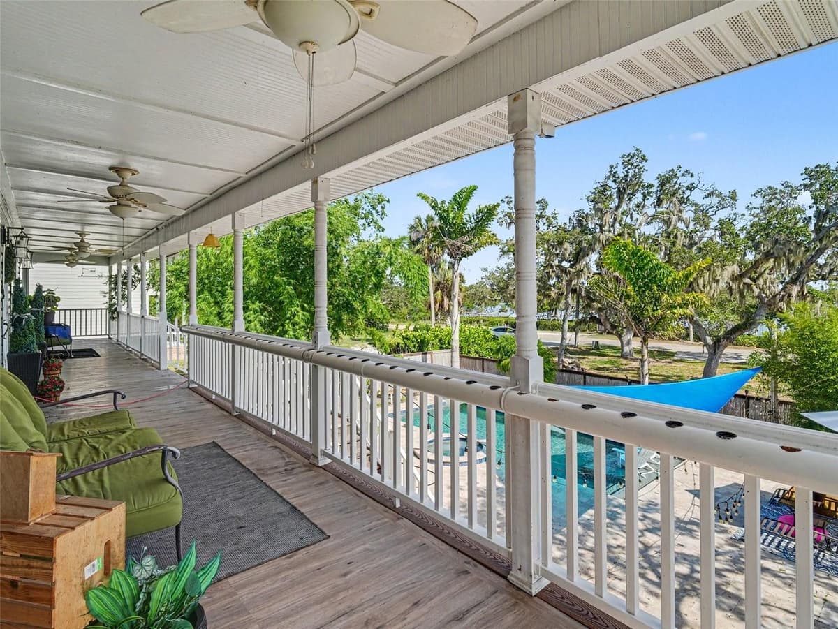 1740 BAYSHORE DRIVE — photo 7 of 65