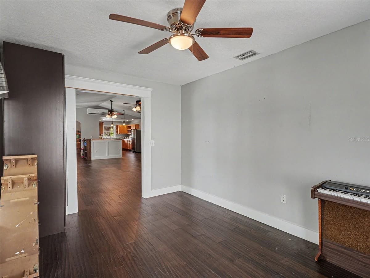 1740 BAYSHORE DRIVE — photo 27 of 65