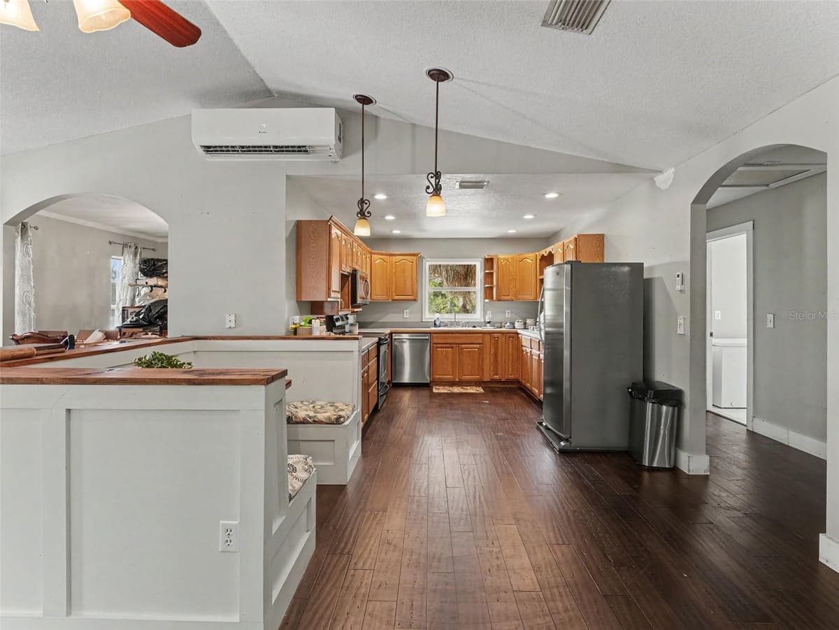 1740 BAYSHORE DRIVE — photo 18 of 65