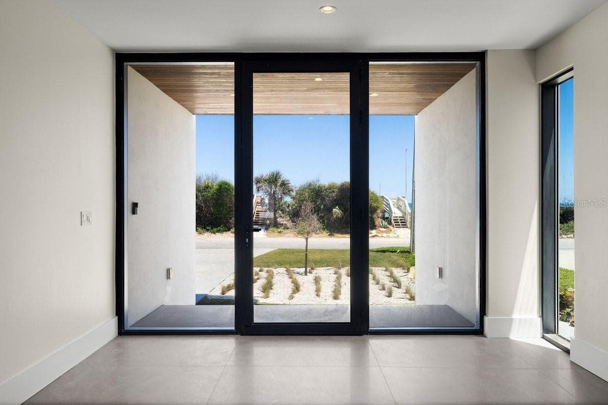 6176 ATLANTIC AVENUE — photo 34 of 95