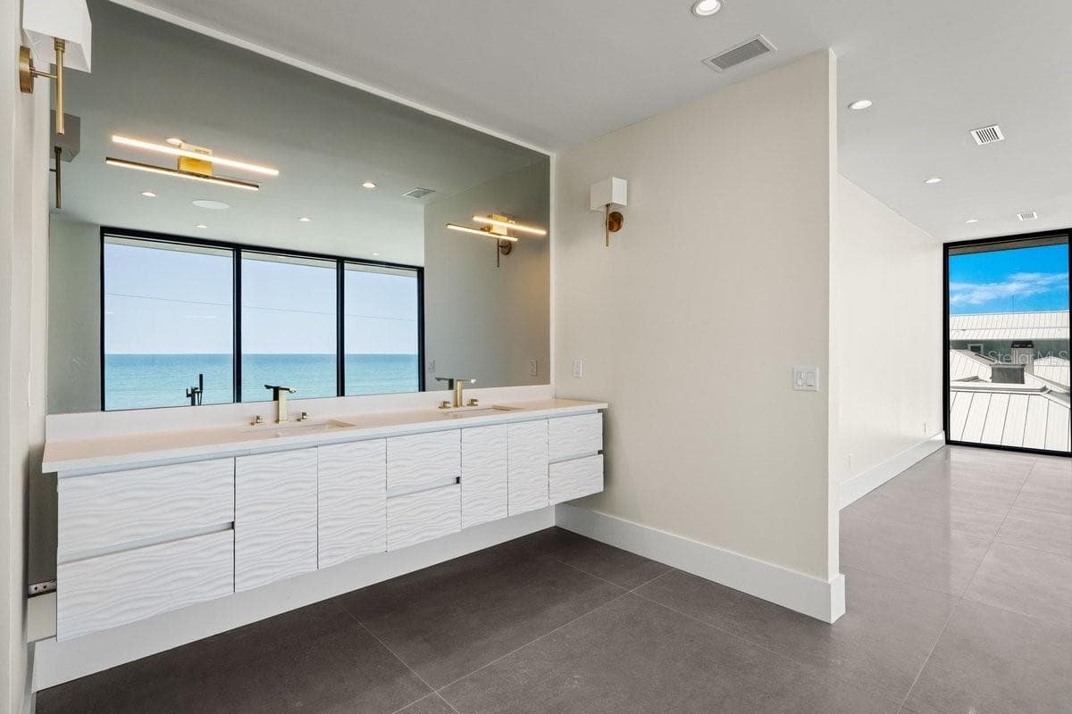6176 ATLANTIC AVENUE — photo 76 of 95