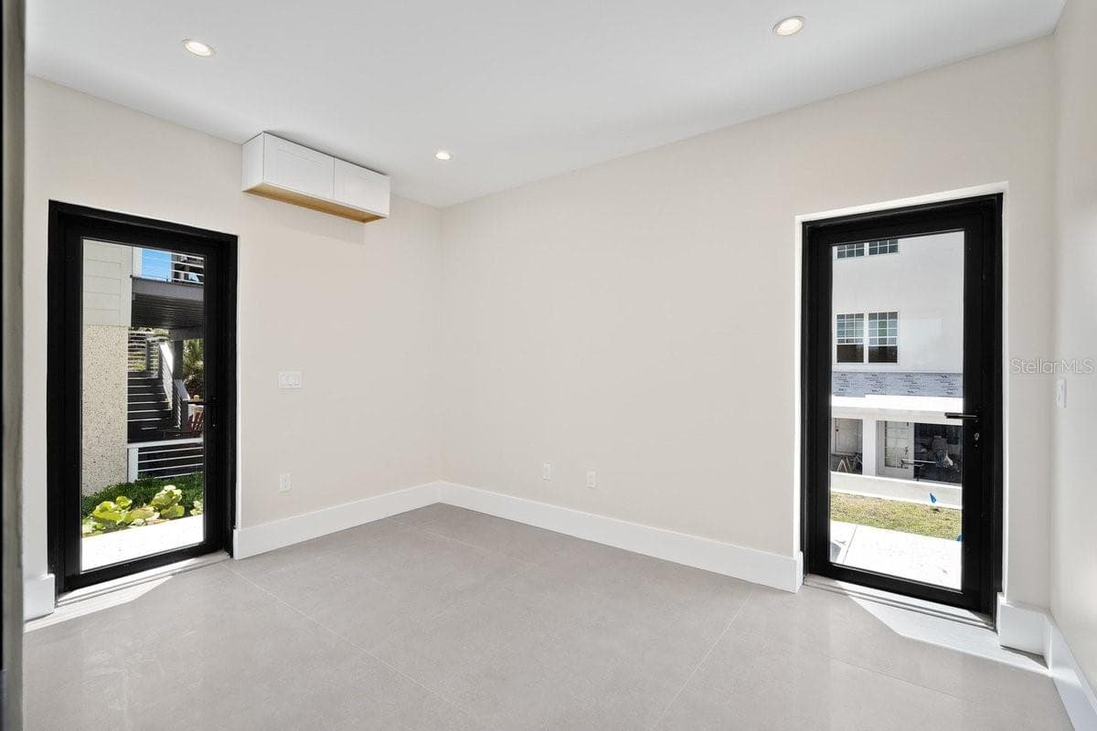 6176 ATLANTIC AVENUE — photo 41 of 95