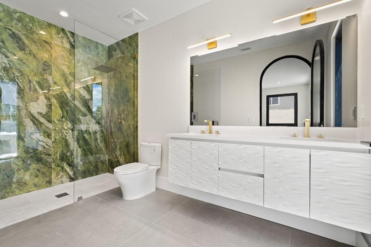 6176 ATLANTIC AVENUE — photo 38 of 95