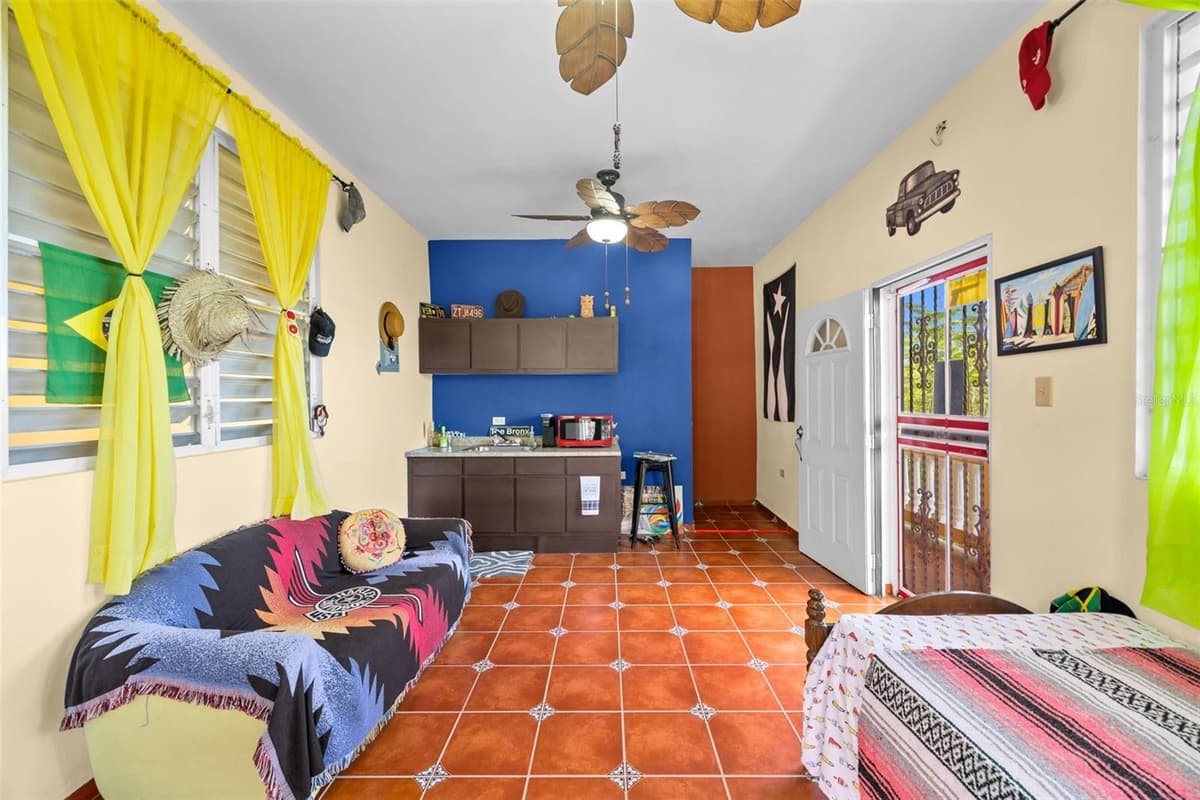 Km 15 H 7 PR 115 VILLA LA JOLLA — photo 32 of 46