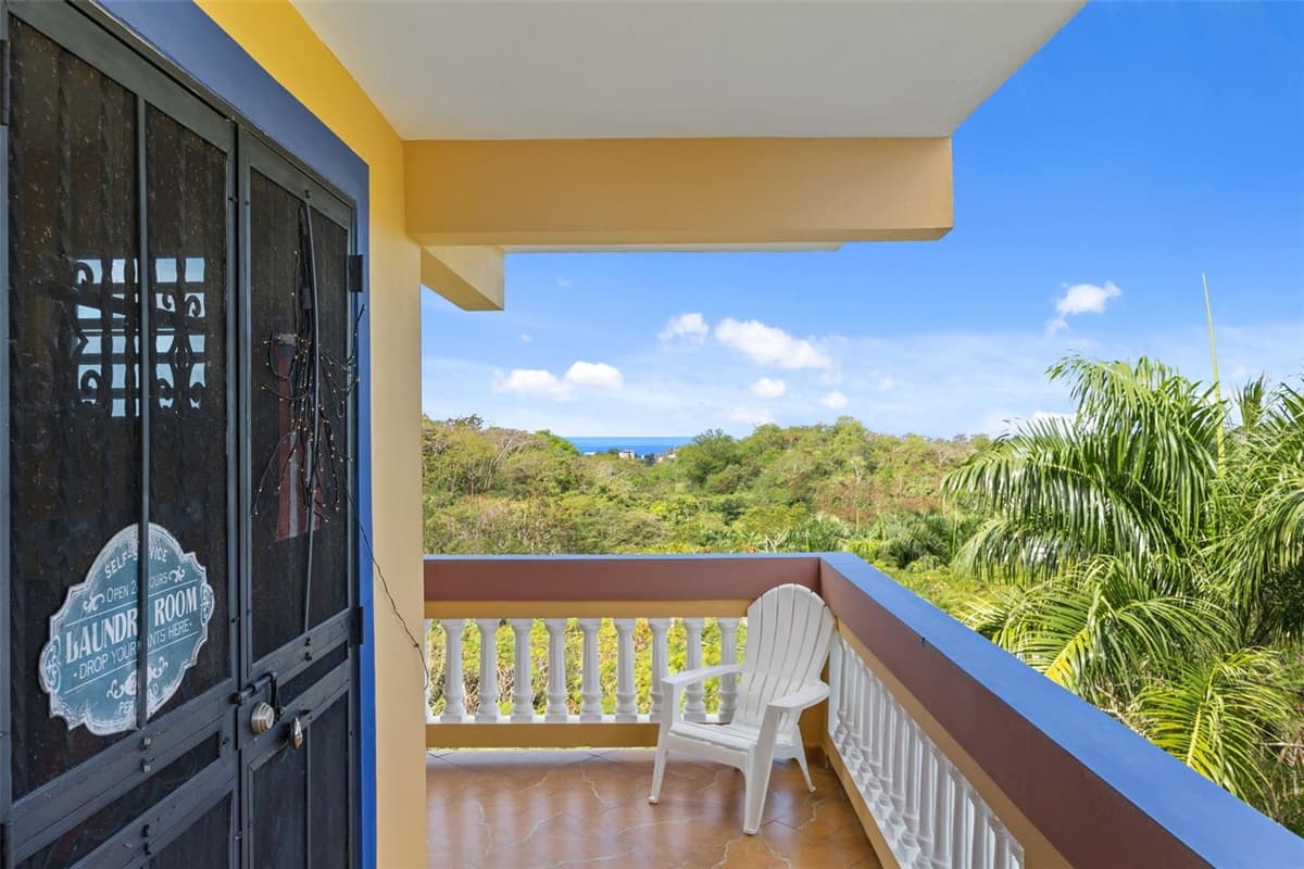 Km 15 H 7 PR 115 VILLA LA JOLLA — photo 13 of 46