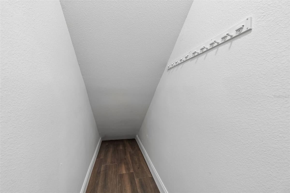 8034 BRIGHTON DRIVE — photo 43 of 100