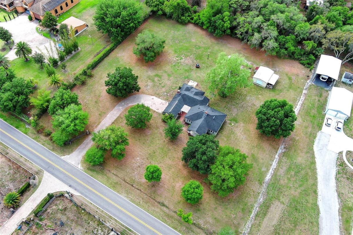 665 LAKE MILLS ROAD — photo 45 of 50