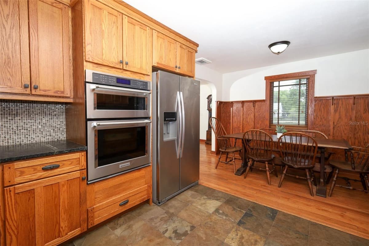 665 LAKE MILLS ROAD — photo 13 of 50