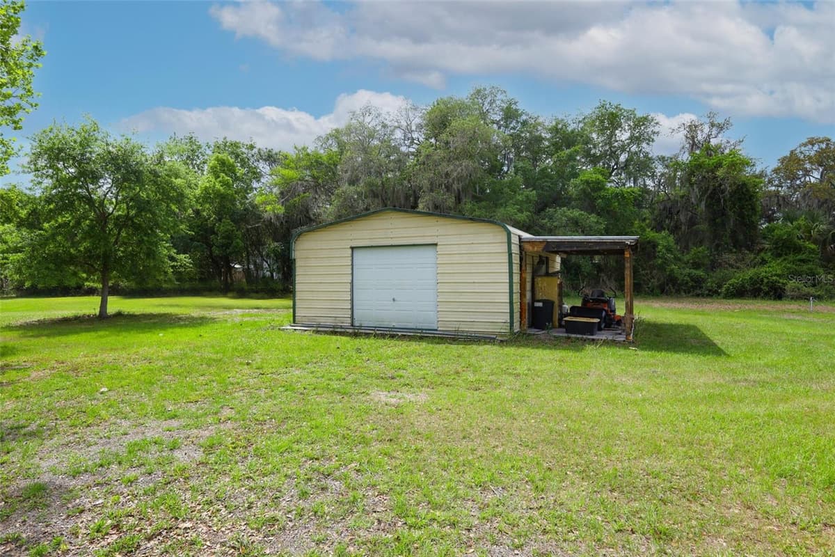 665 LAKE MILLS ROAD — photo 39 of 50