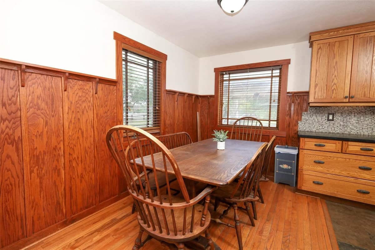 665 LAKE MILLS ROAD — photo 11 of 50