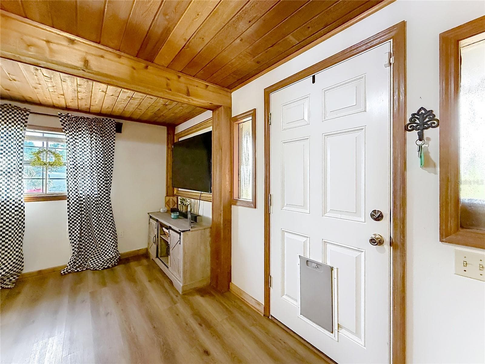 5120 MARGE LANE — photo 8 of 53