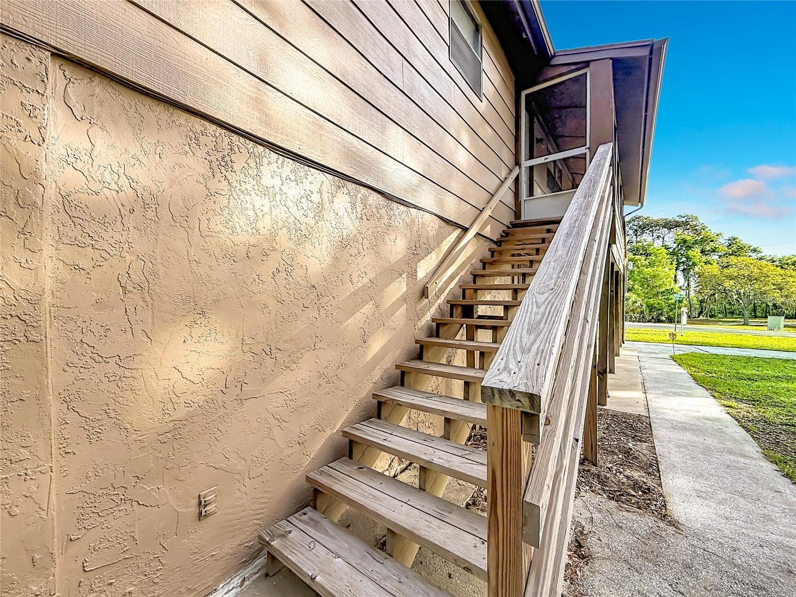 5120 MARGE LANE — photo 38 of 53