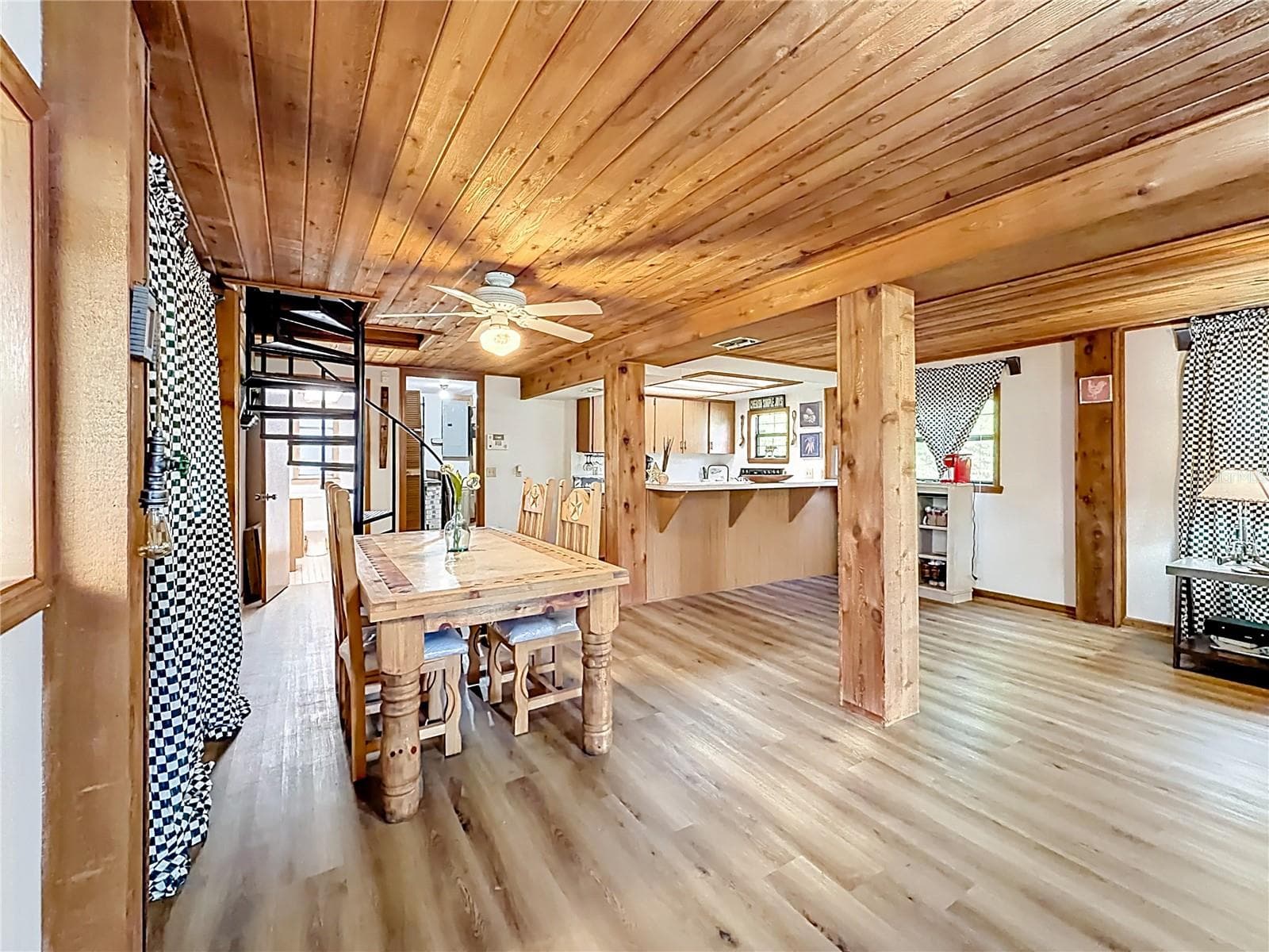 5120 MARGE LANE — photo 13 of 53