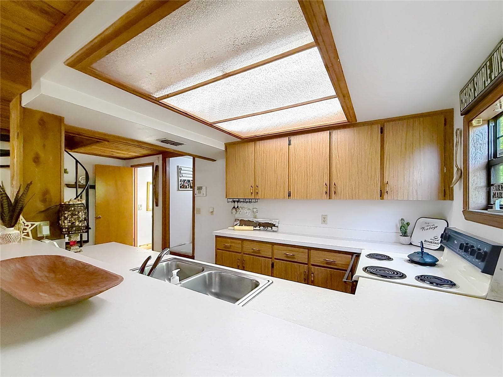 5120 MARGE LANE — photo 17 of 53