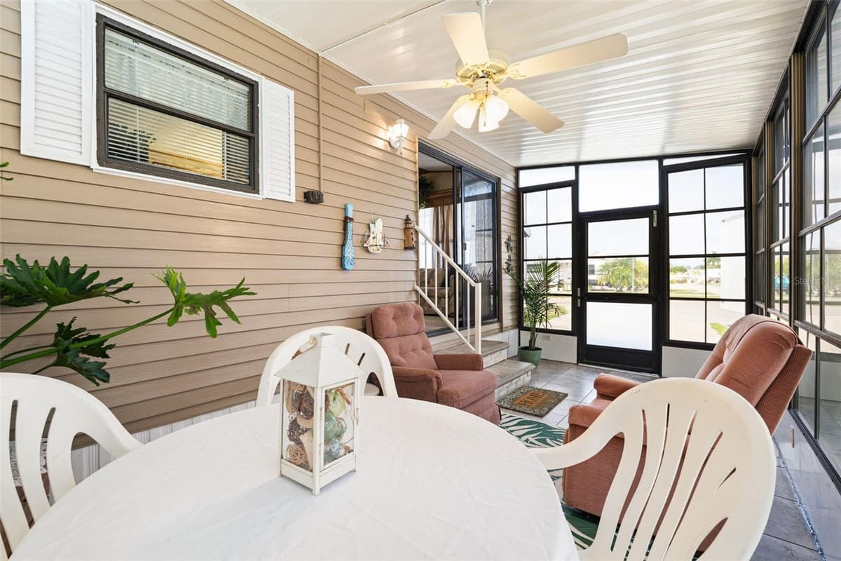 1703 MANATEE LOOP — photo 18 of 21