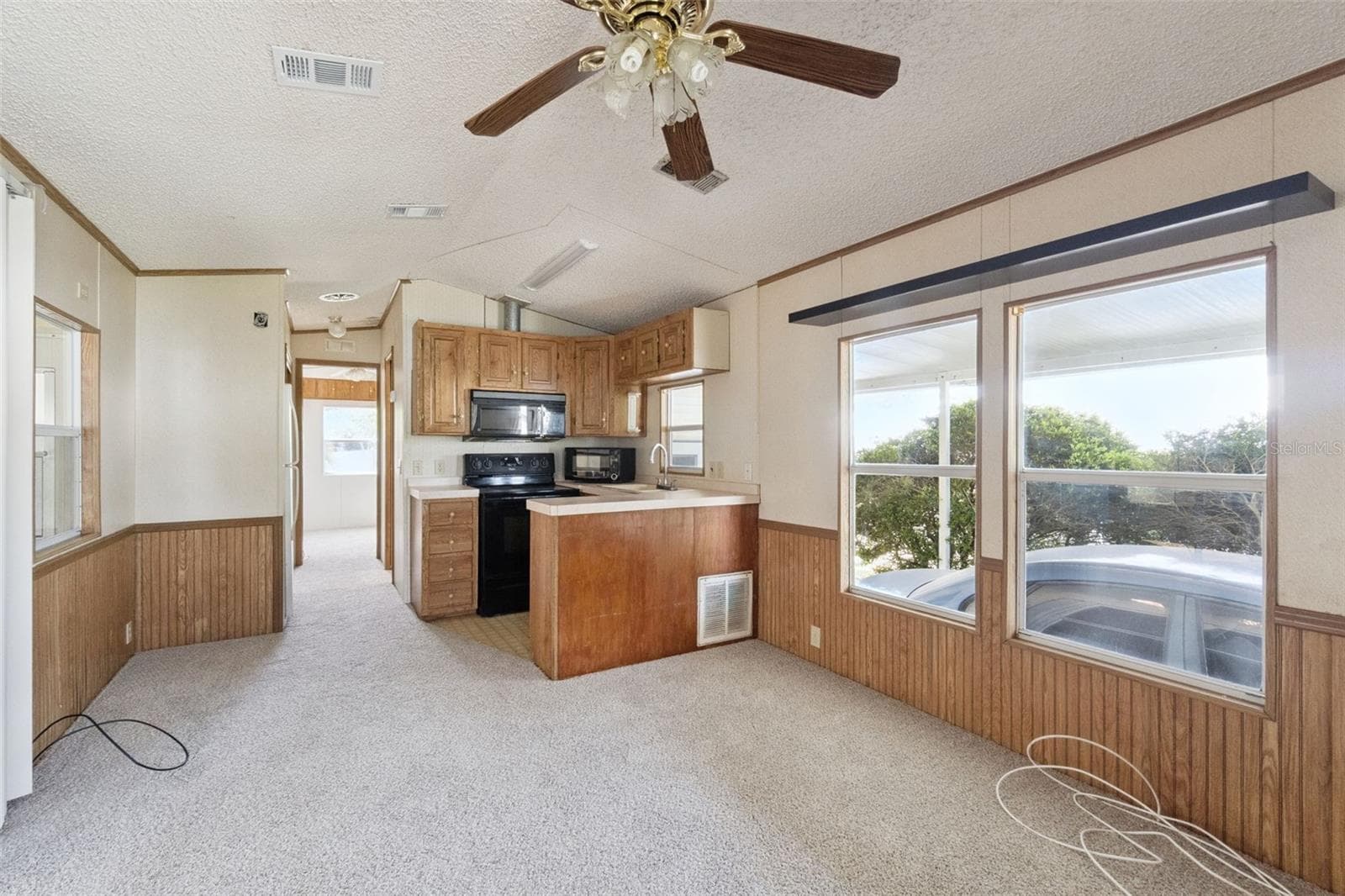 50989 HIGHWAY 27 — photo 4 of 40