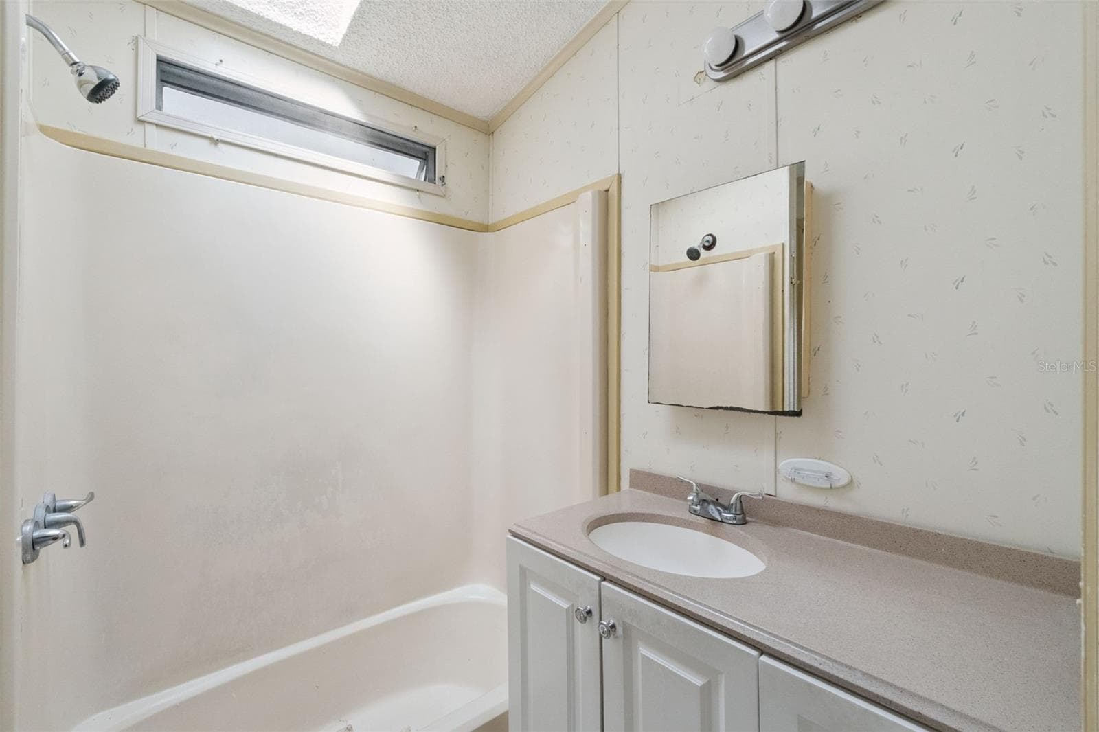 50989 HIGHWAY 27 — photo 14 of 40