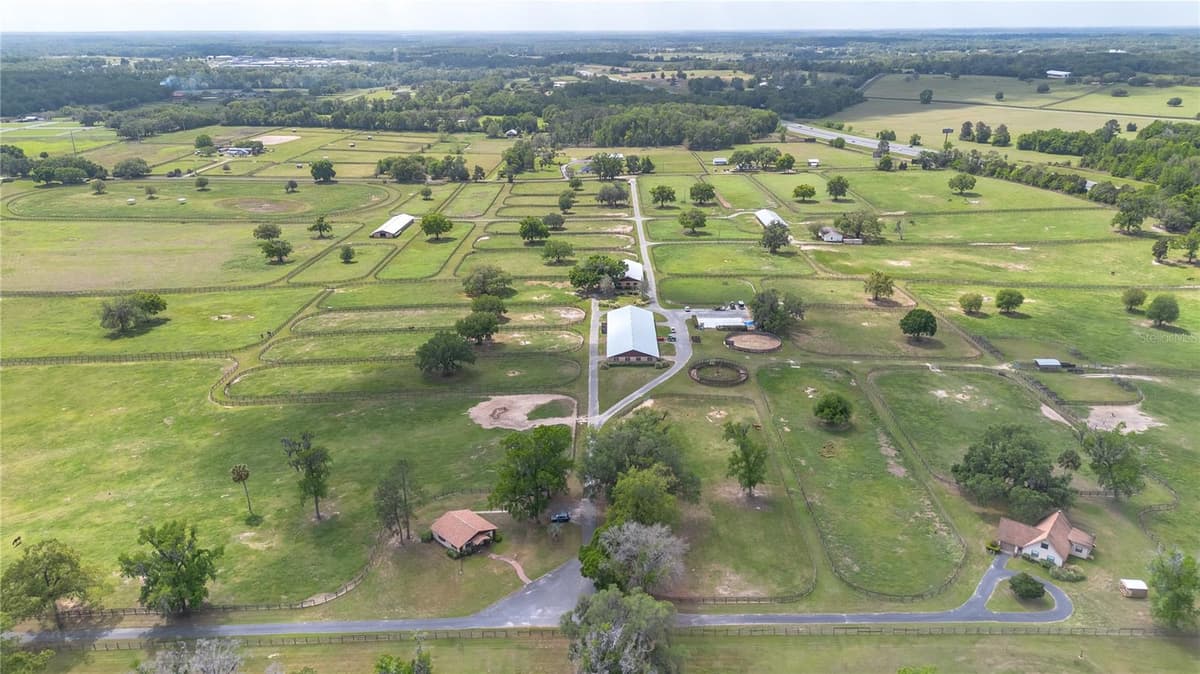 5100 HWY 329 — photo 3 of 61