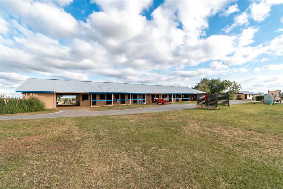 5100 HWY 329 — photo 11 of 61