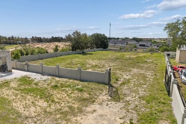 1501 NORTH BOULEVARD — photo 4 of 17