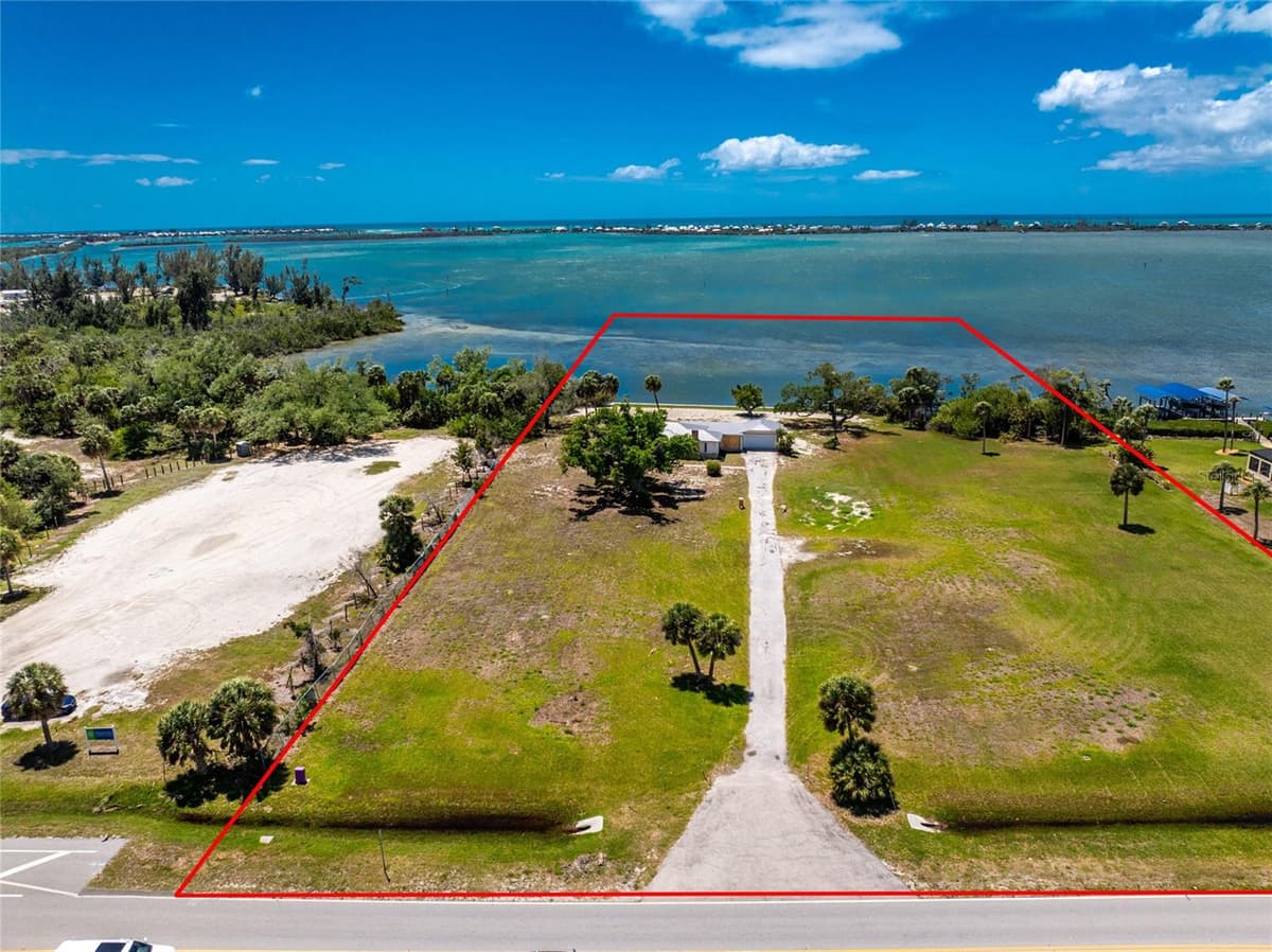 12500 PLACIDA ROAD — photo 4 of 36