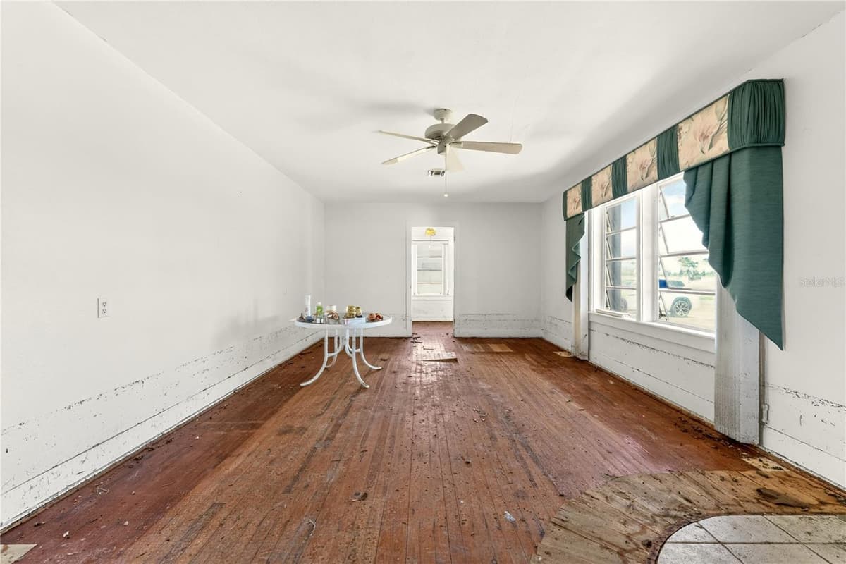12500 PLACIDA ROAD — photo 11 of 36