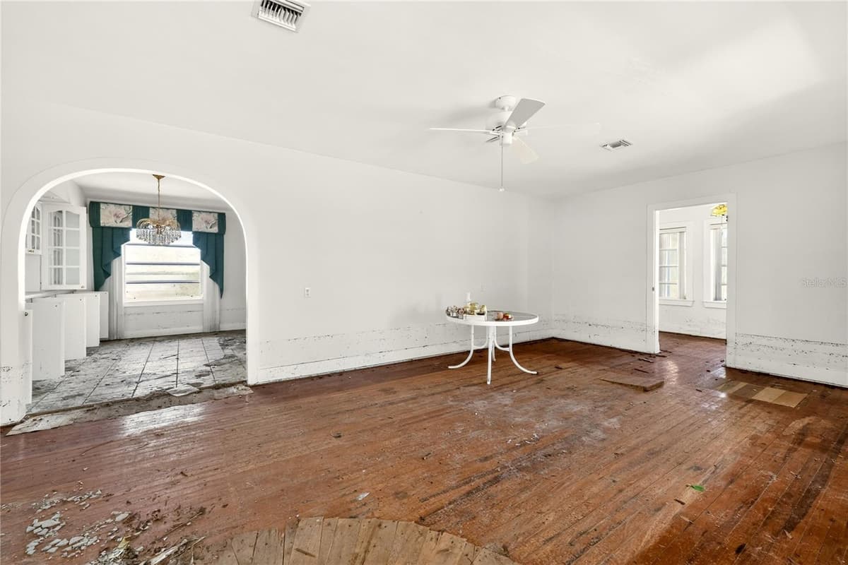 12500 PLACIDA ROAD — photo 12 of 36