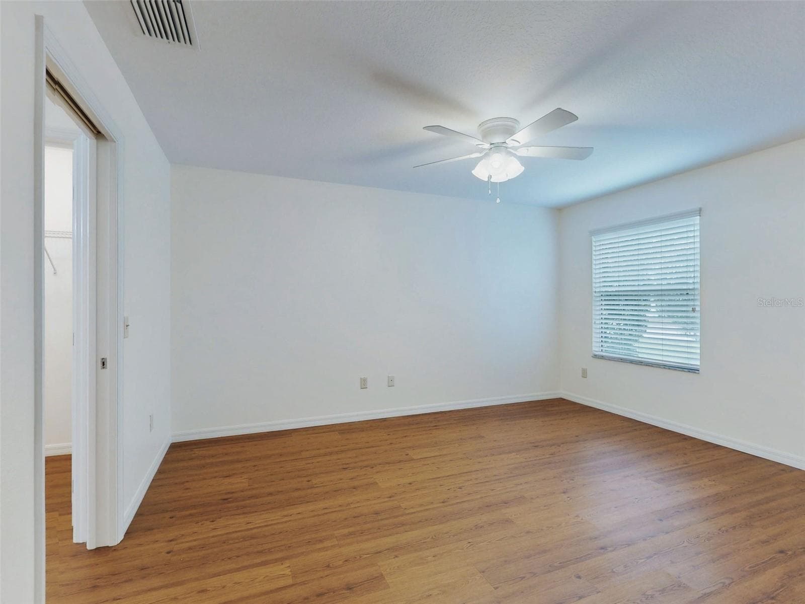 1521 HOLLYBERRY PLACE — photo 14 of 27